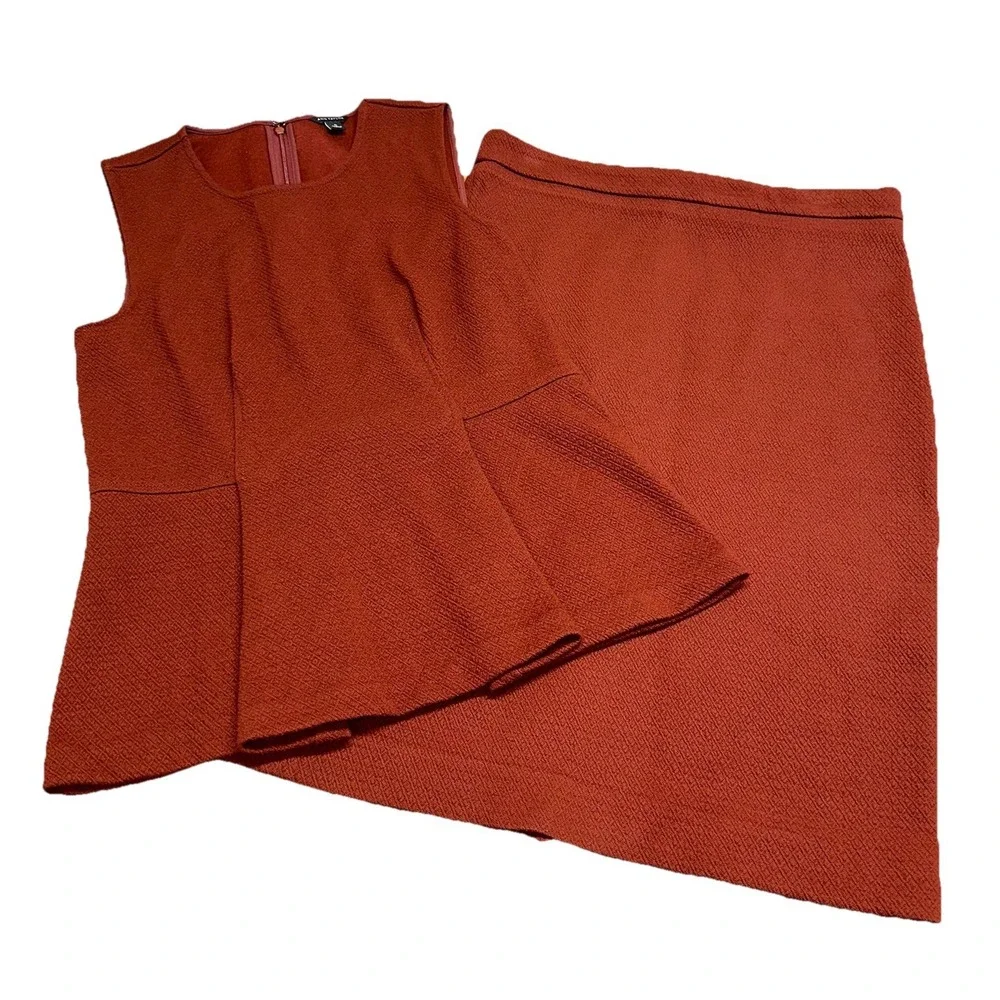 Ann Taylor 2-Piece Set Burnt Orange Peplum Tank (S) & Pencil Skirt‎ (6) Women's